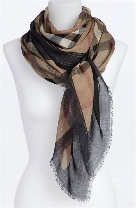 echarpe burberry noir femme|Burberry scarf nordstrom.